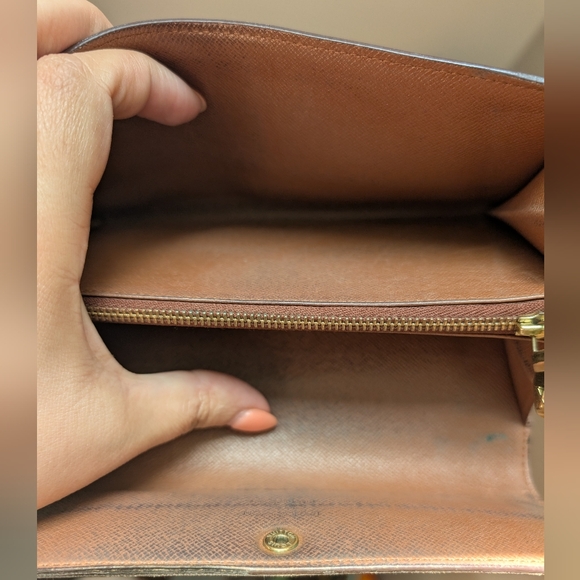 Louis Vuitton Monogram Brown Wallet - Picture 7 of 10